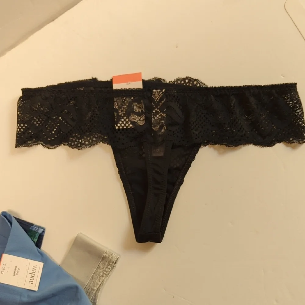 7 Pairs Women's Thong Underwear - Auden™ XSmall . NWT